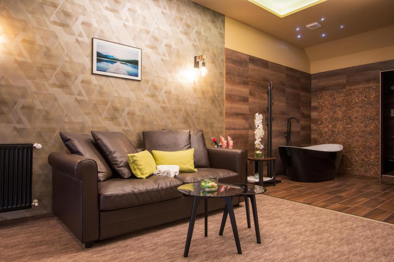 Veres Motel Veresegyhaz Luaran gambar
